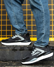 Load image into Gallery viewer, High Quality Indestructible Safety Shoes Work Sneakers Light Security Boots Steel Toe
