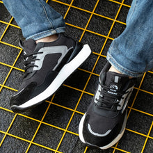Load image into Gallery viewer, High Quality Indestructible Safety Shoes Work Sneakers Light Security Boots Steel Toe
