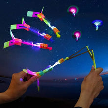 Load image into Gallery viewer, Arrow Rocket Helicopter Flying Toy